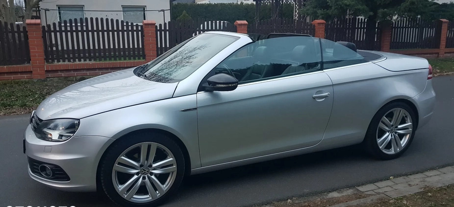 Volkswagen Eos cena 36500 przebieg: 134800, rok produkcji 2011 z Września małe 781